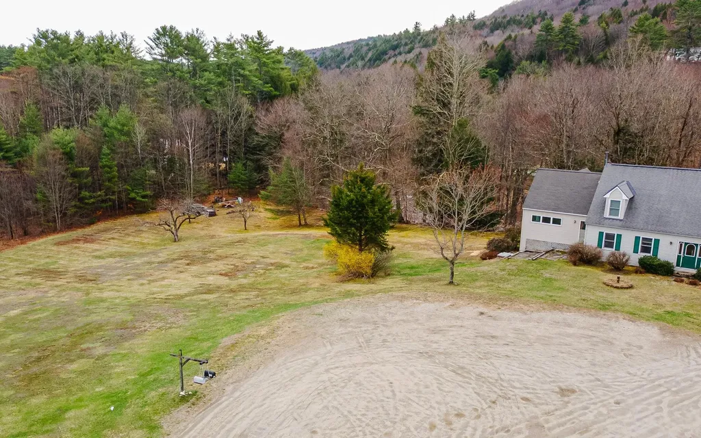 147 Pleasant View Lane Chester VT 05143