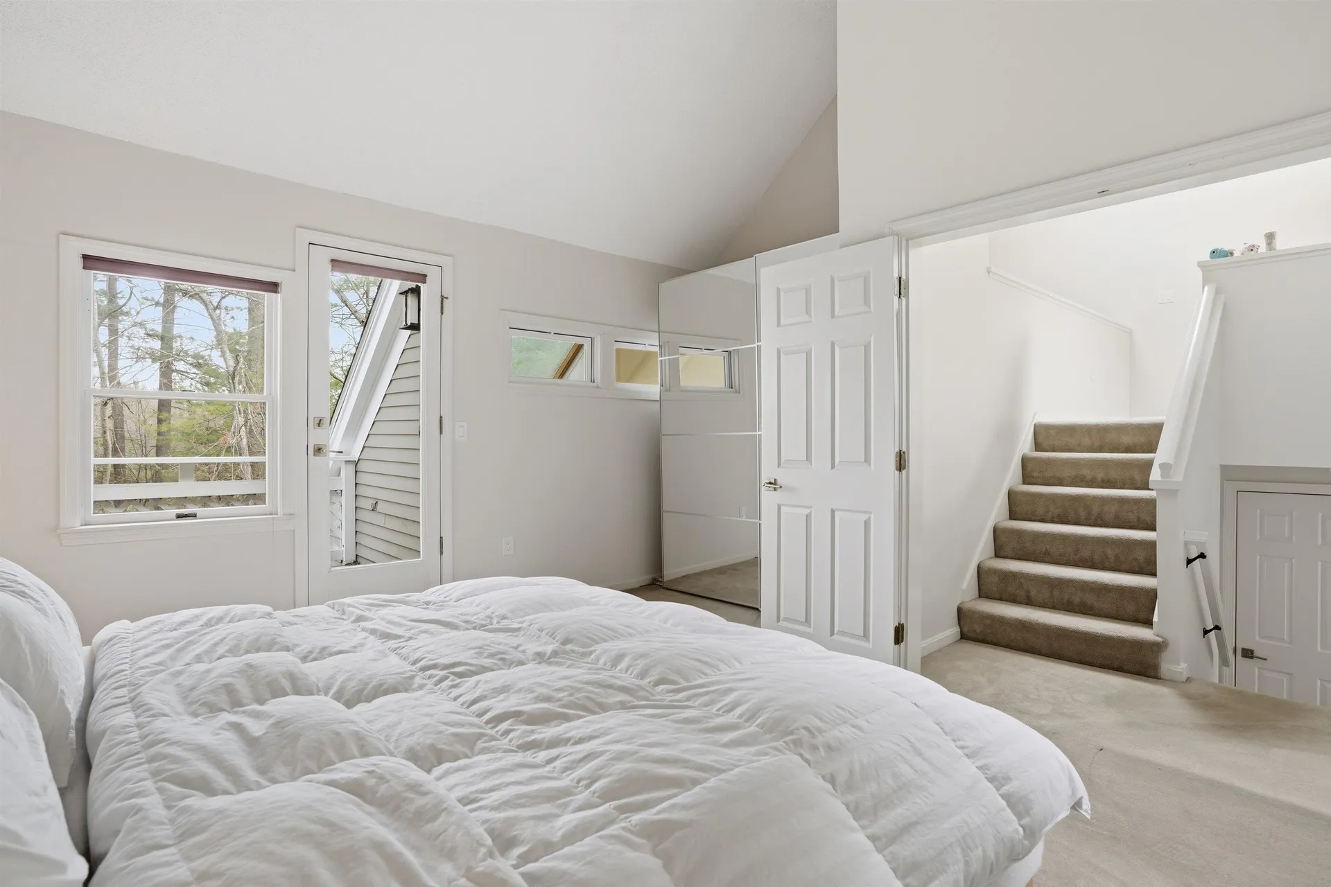 67 Cherry Hollow Road Nashua NH 03062