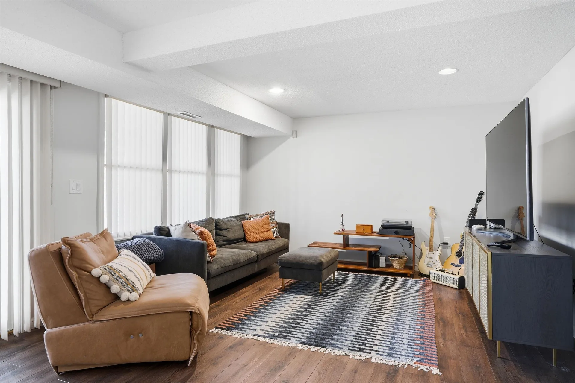 67 Cherry Hollow Road Nashua NH 03062
