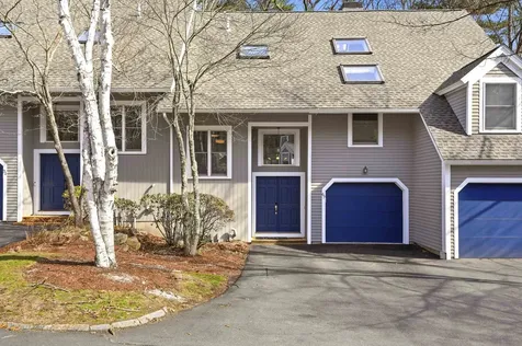 67 Cherry Hollow Road Nashua NH 03062