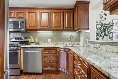 67 Cherry Hollow Road Nashua NH 03062