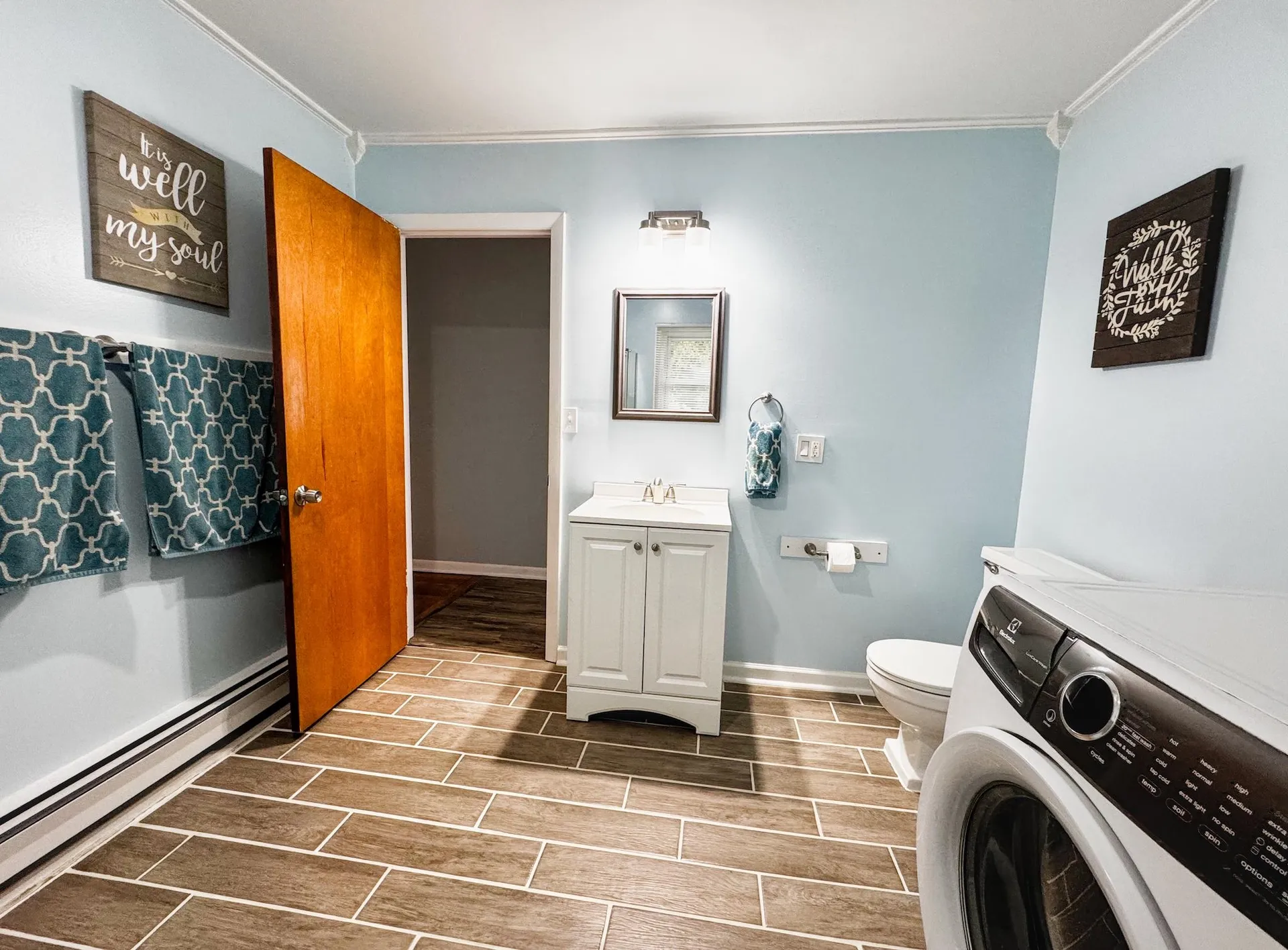 105 Schoolhouse Road Pownal VT 05261