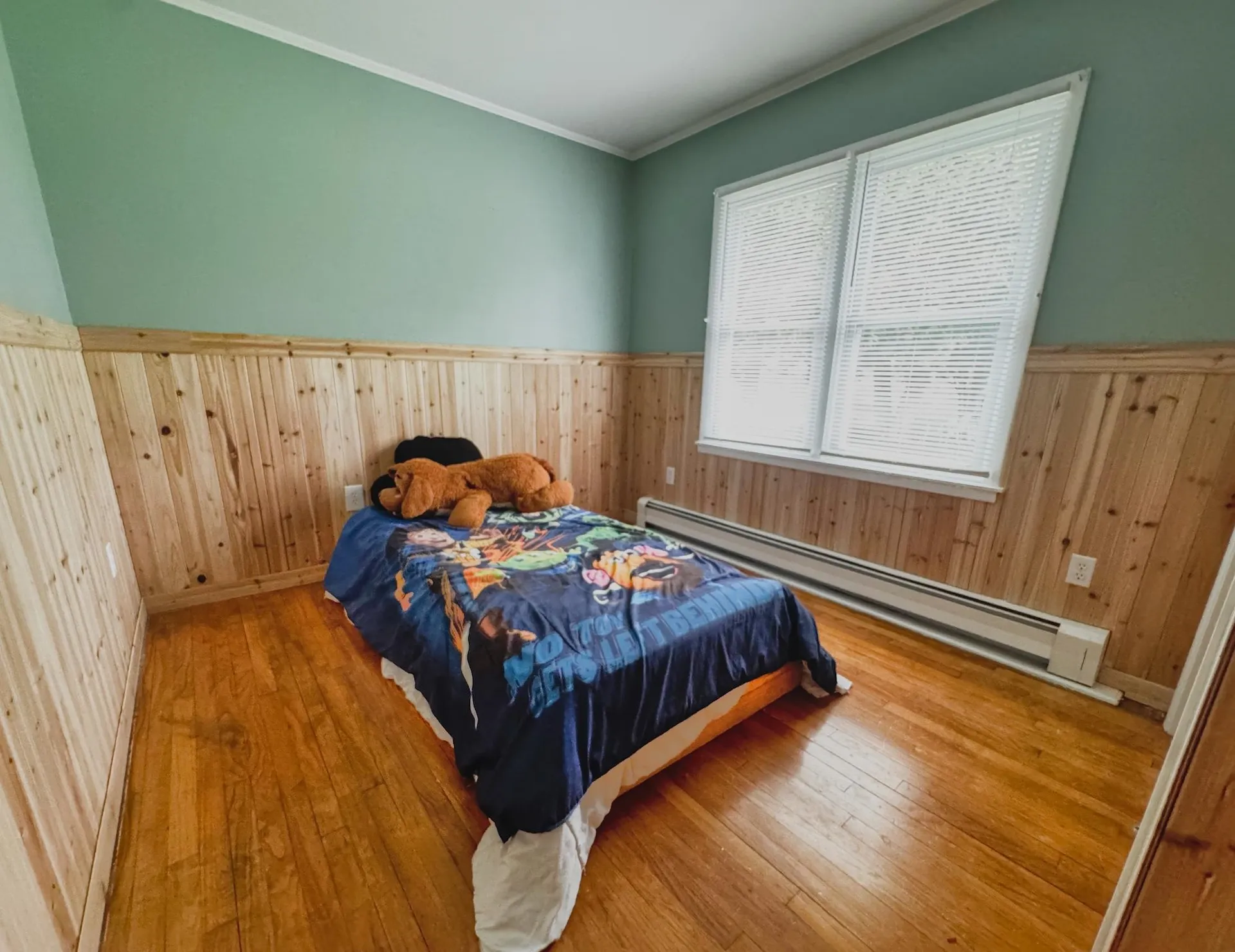105 Schoolhouse Road Pownal VT 05261