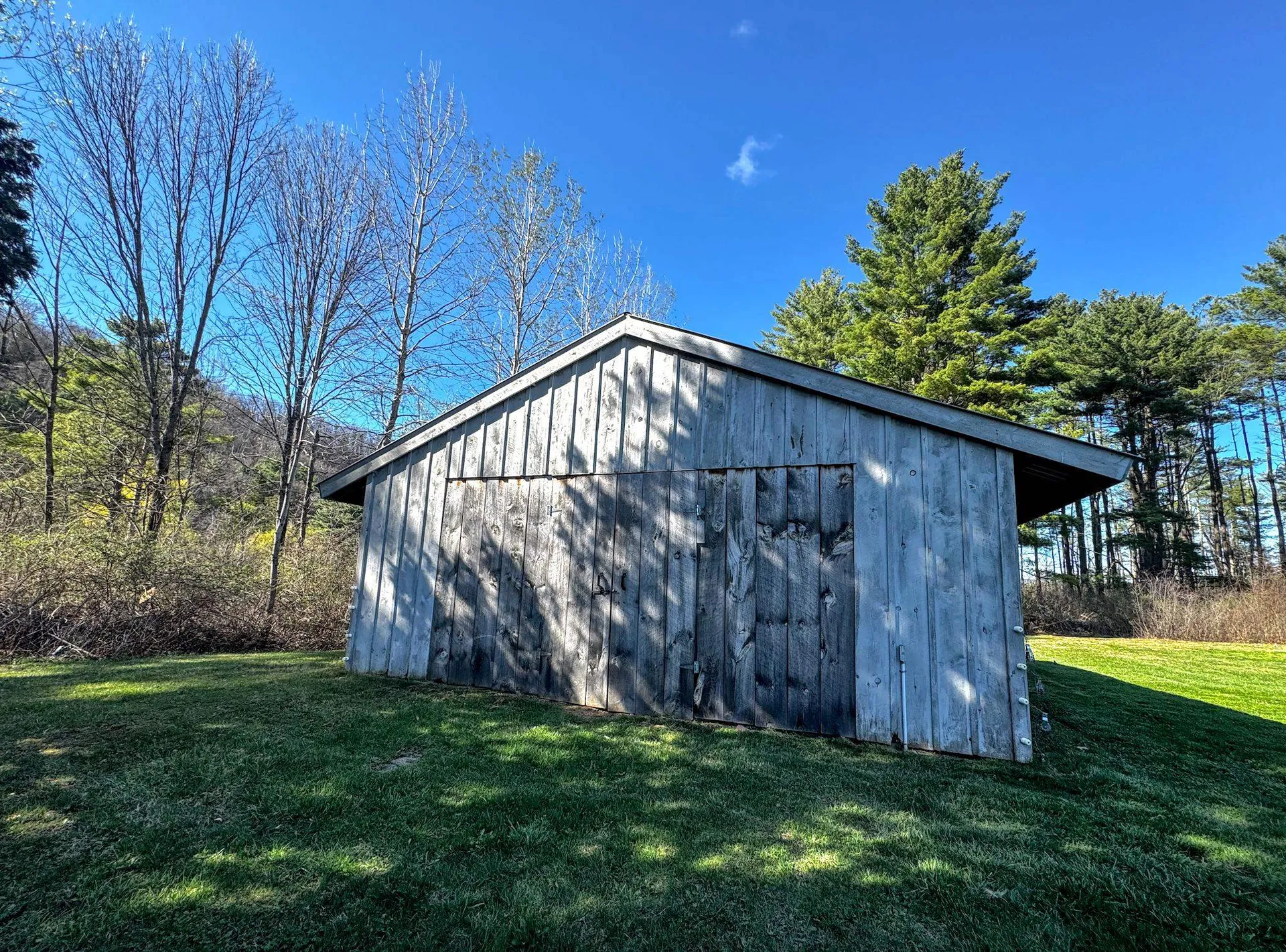 105 Schoolhouse Road Pownal VT 05261