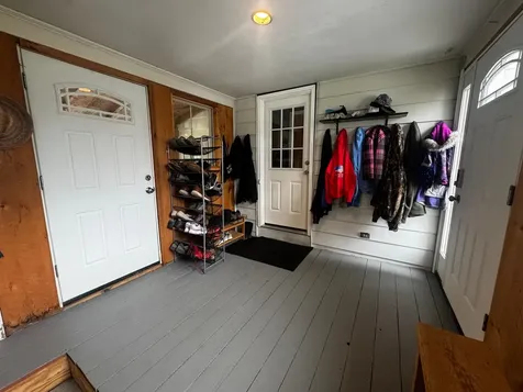 105 Schoolhouse Road Pownal VT 05261