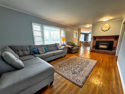 105 Schoolhouse Road Pownal VT 05261
