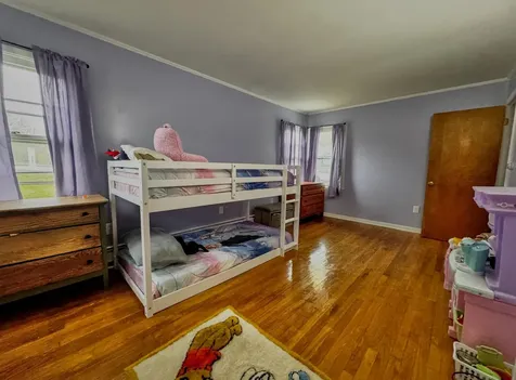 105 Schoolhouse Road Pownal VT 05261