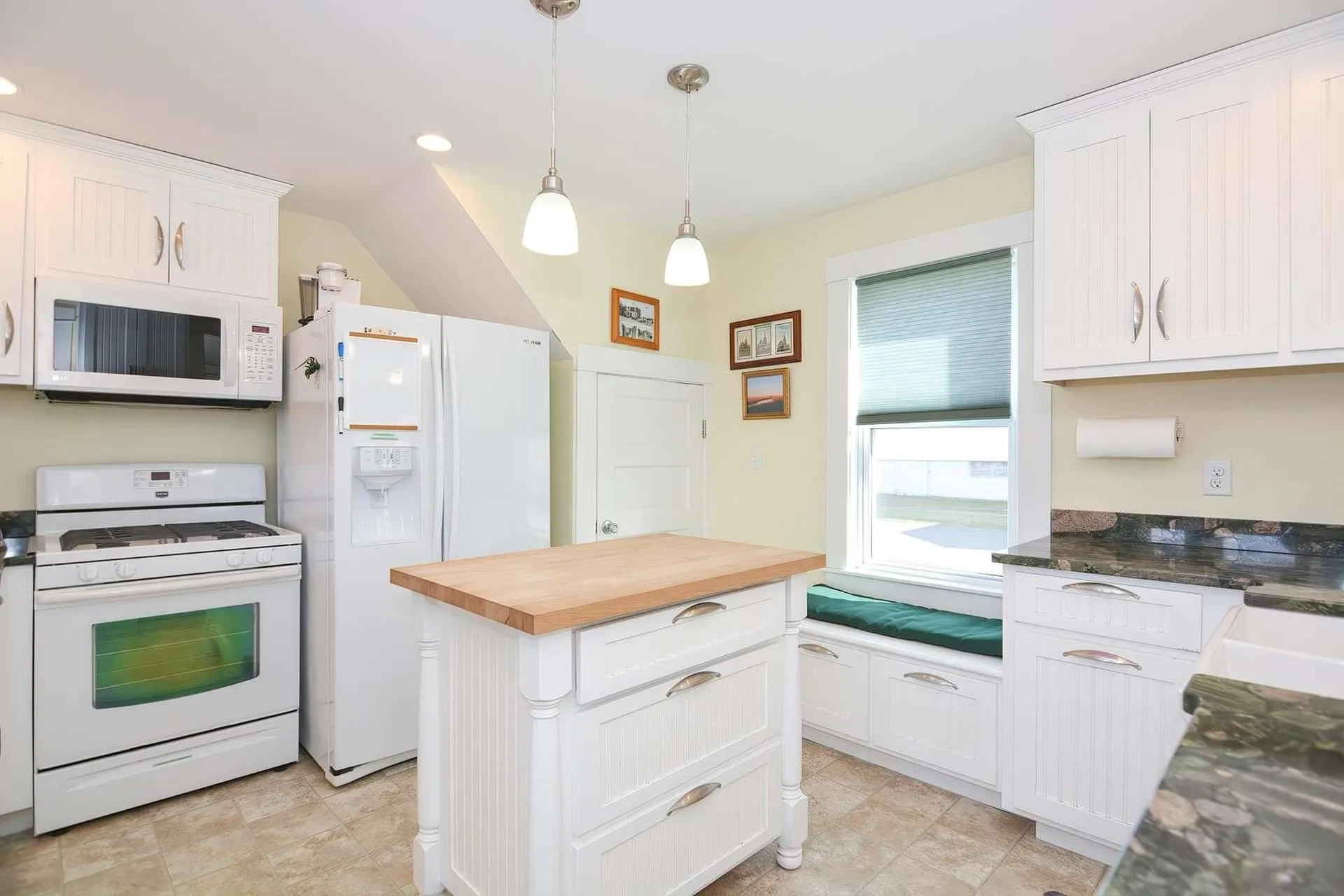 7 Williams Street Hampton NH 03842