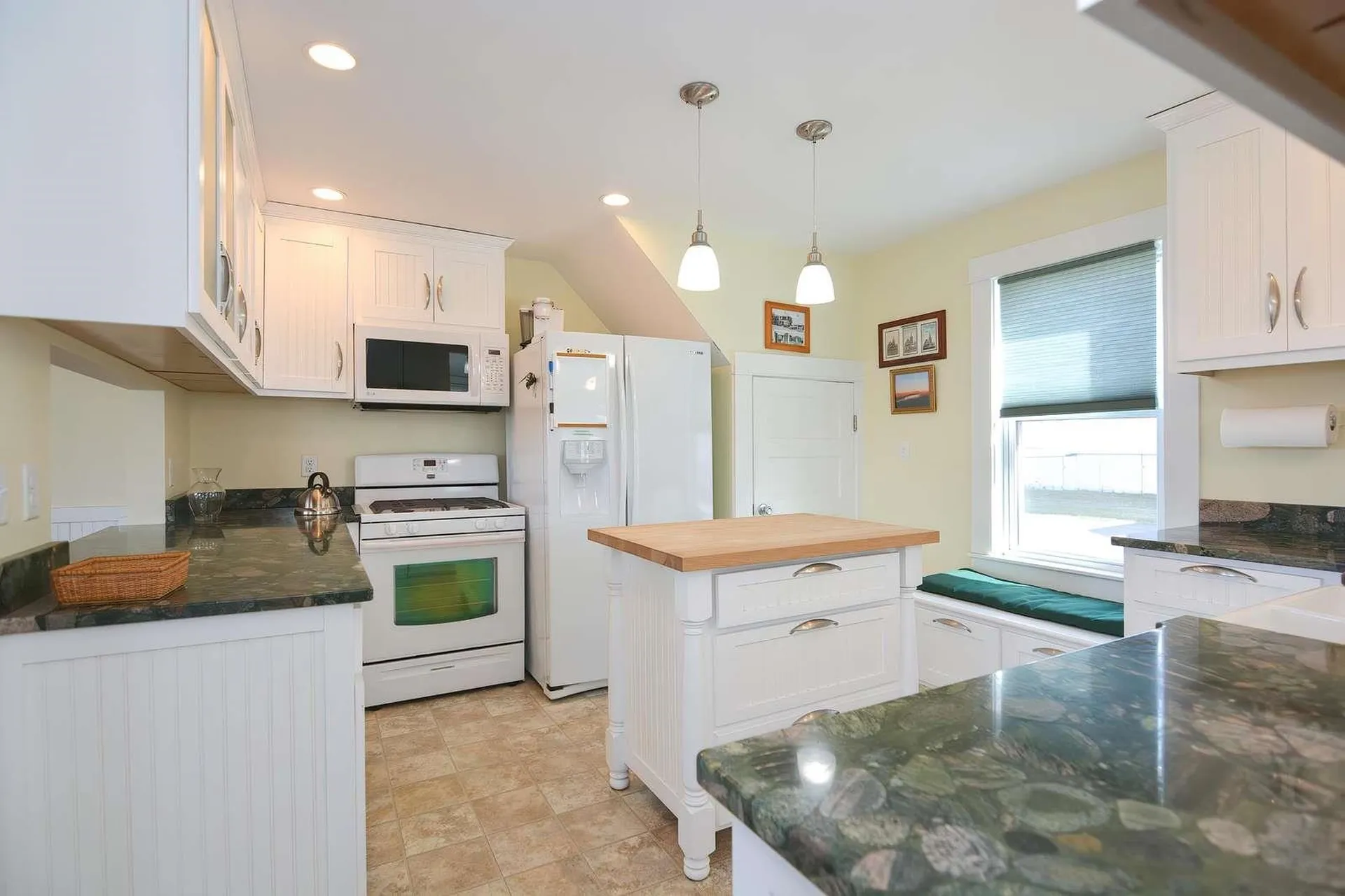7 Williams Street Hampton NH 03842