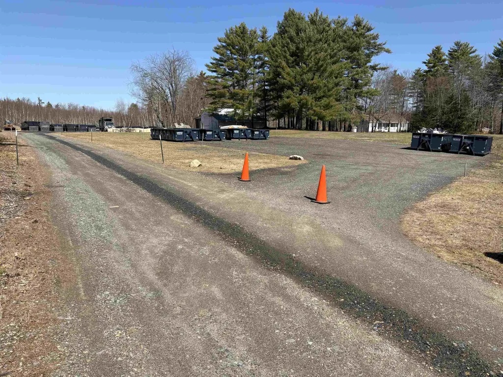 88 Pierce Road Barrington NH 03825