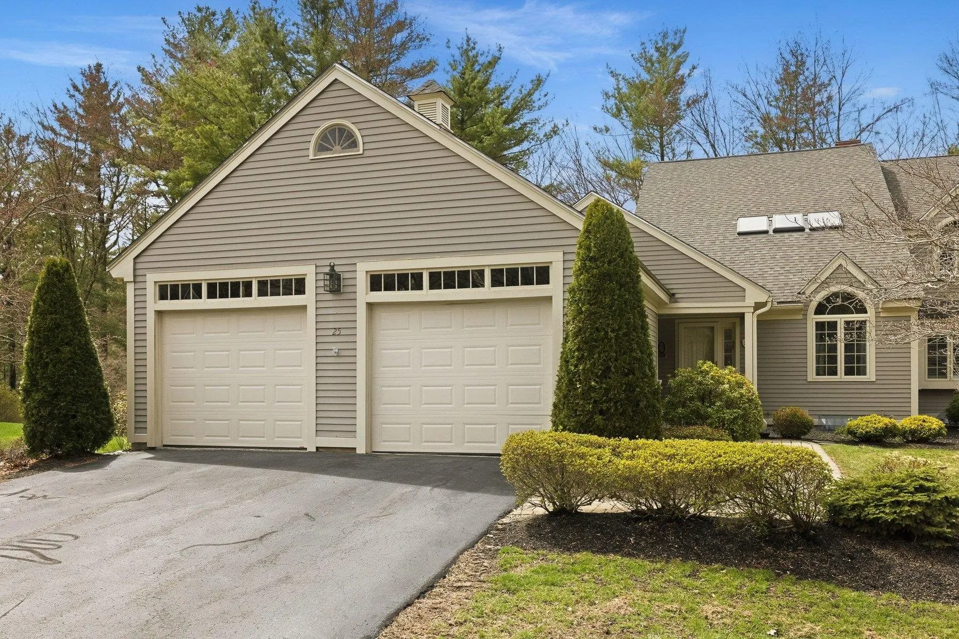 25 Peninsula Drive Stratham NH 03885