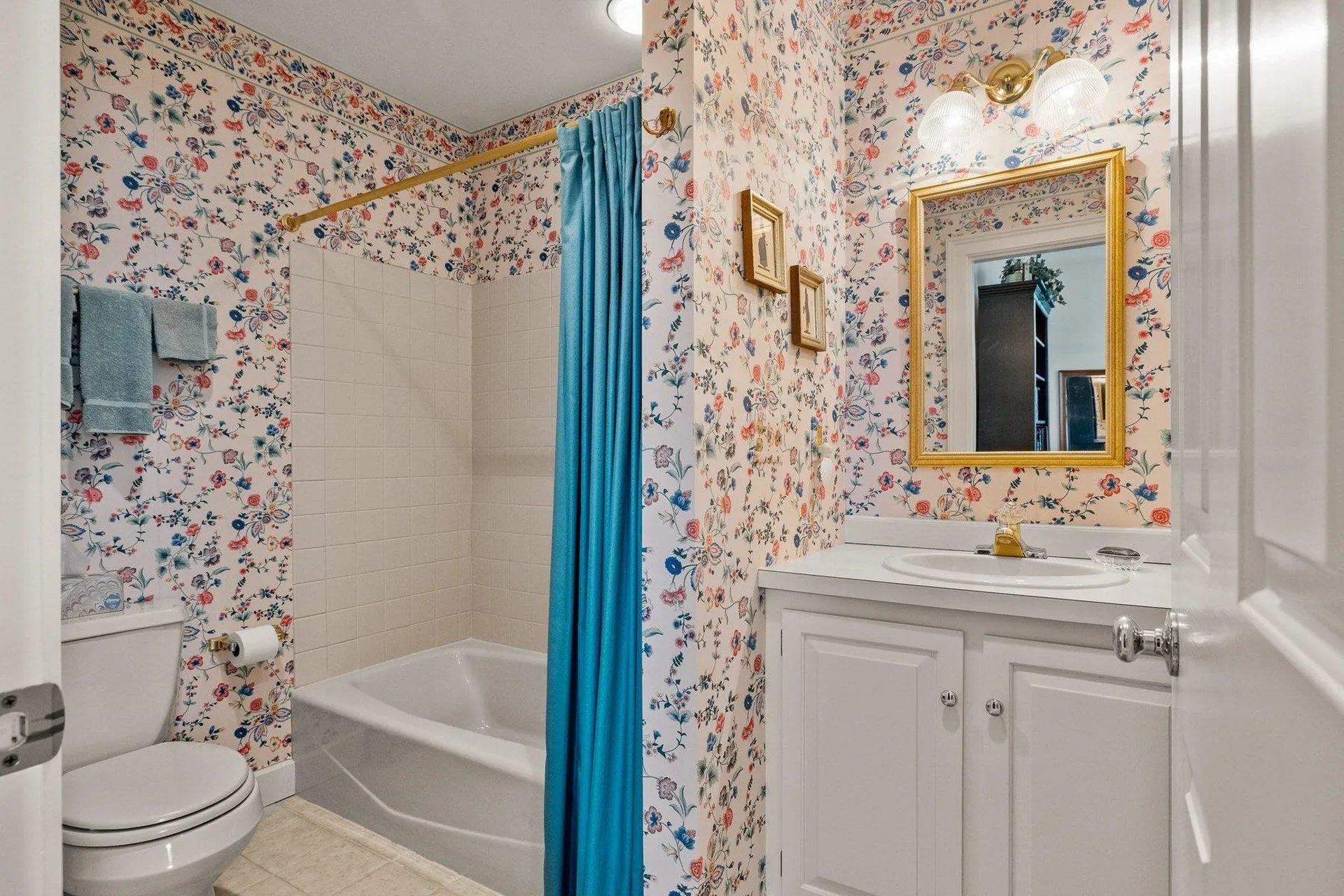 25 Peninsula Drive Stratham NH 03885