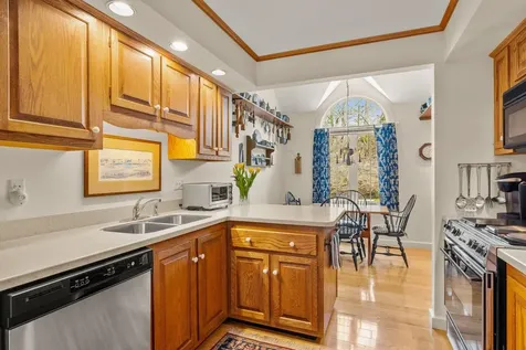 25 Peninsula Drive Stratham NH 03885