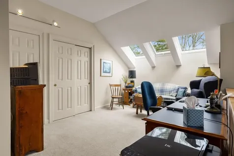 25 Peninsula Drive Stratham NH 03885