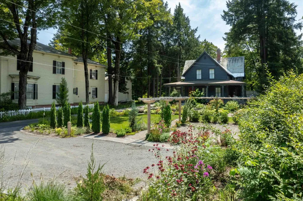 192 Western Avenue Brattleboro VT 05301