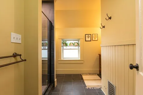 192 Western Avenue Brattleboro VT 05301
