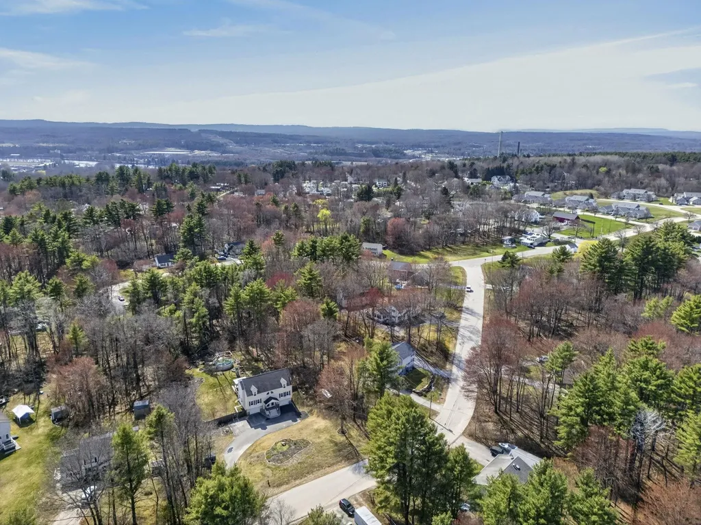 158 Tina Drive Pembroke NH 03275