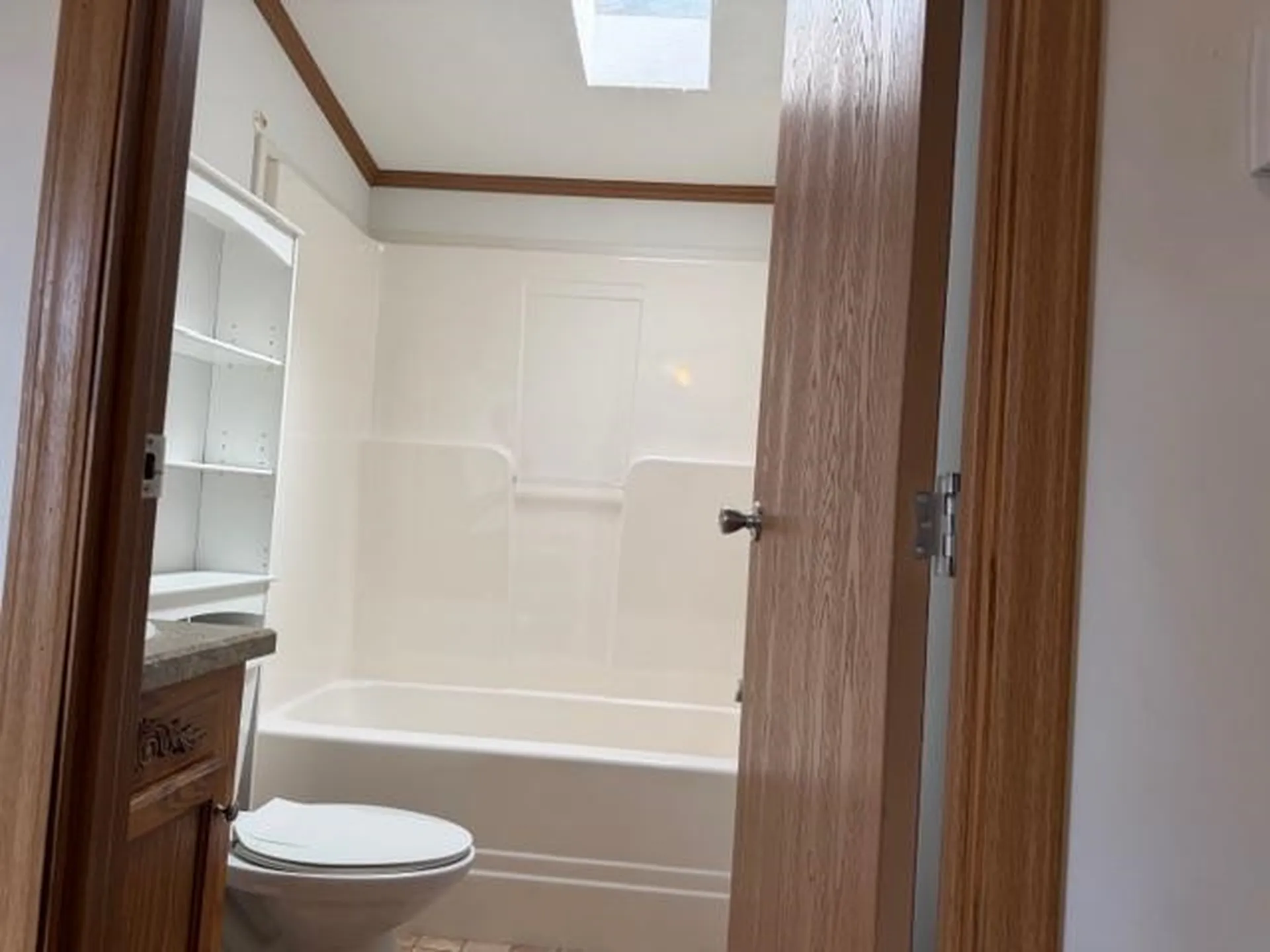 27 Queens Lane Epsom NH 03234