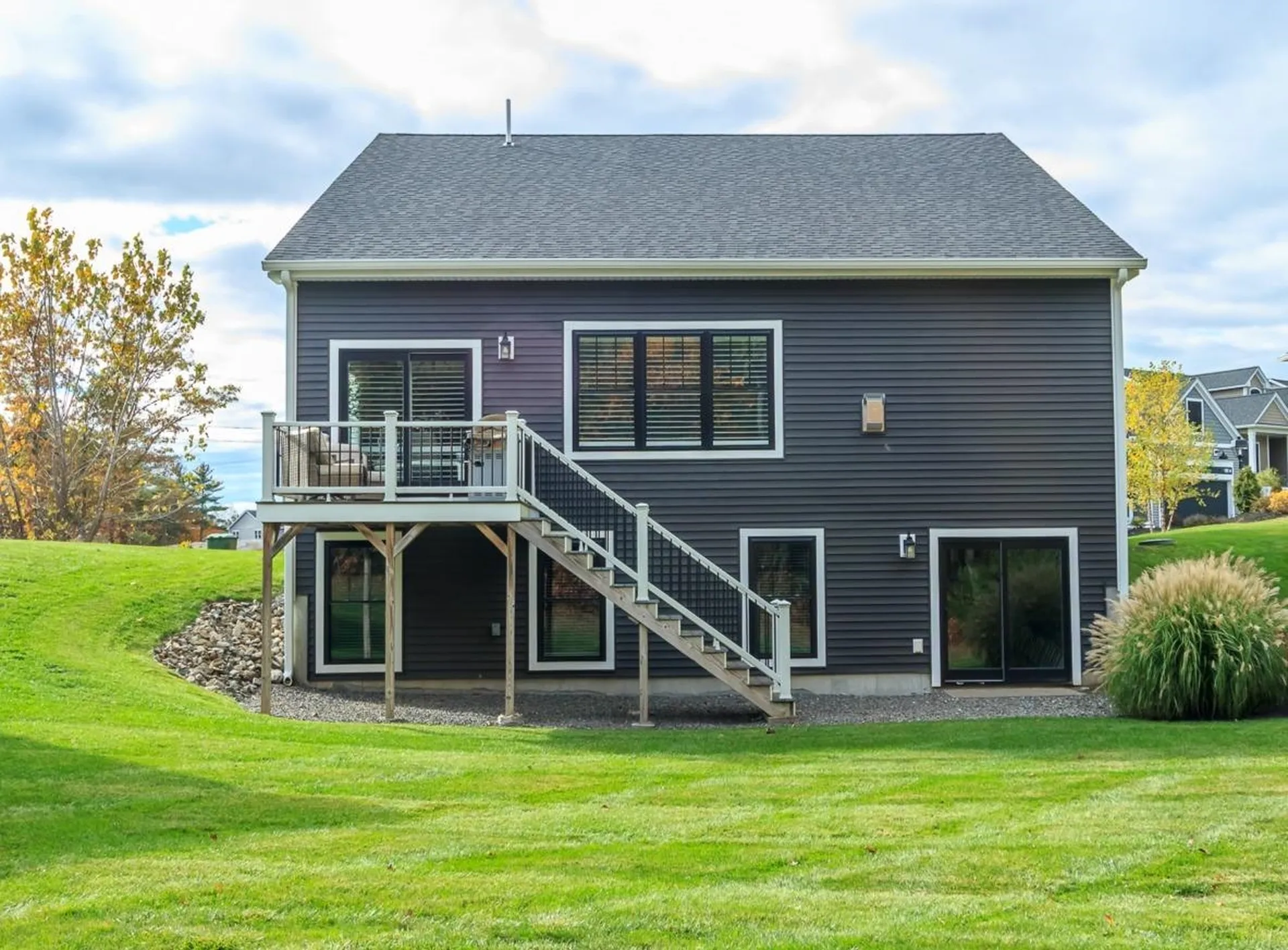 2 Del Ray Drive Windham NH 03087