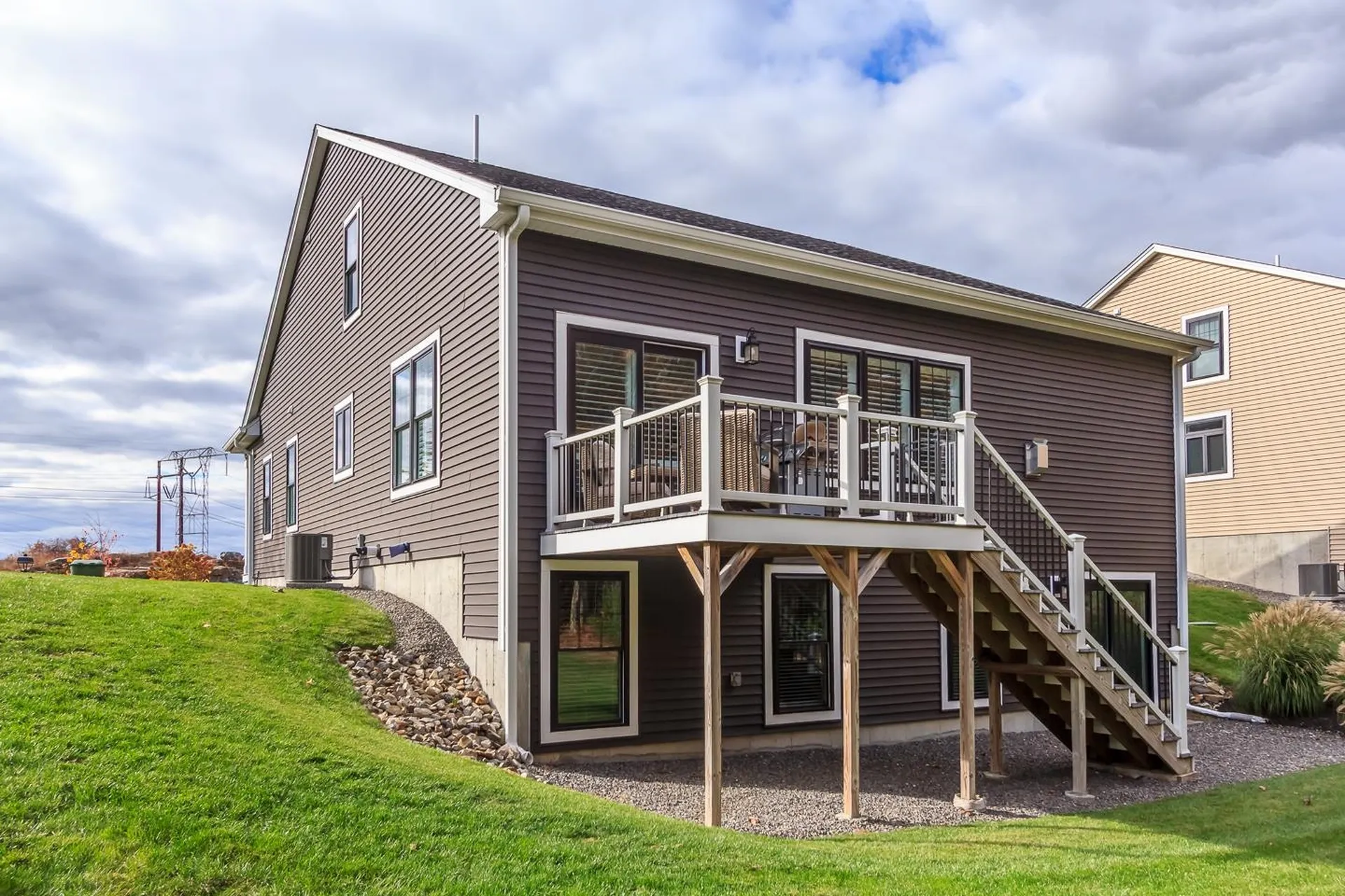 2 Del Ray Drive Windham NH 03087
