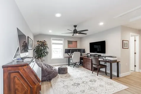 2 Del Ray Drive Windham NH 03087