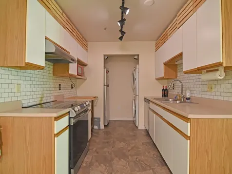 243 Hildred Drive Burlington VT 05401