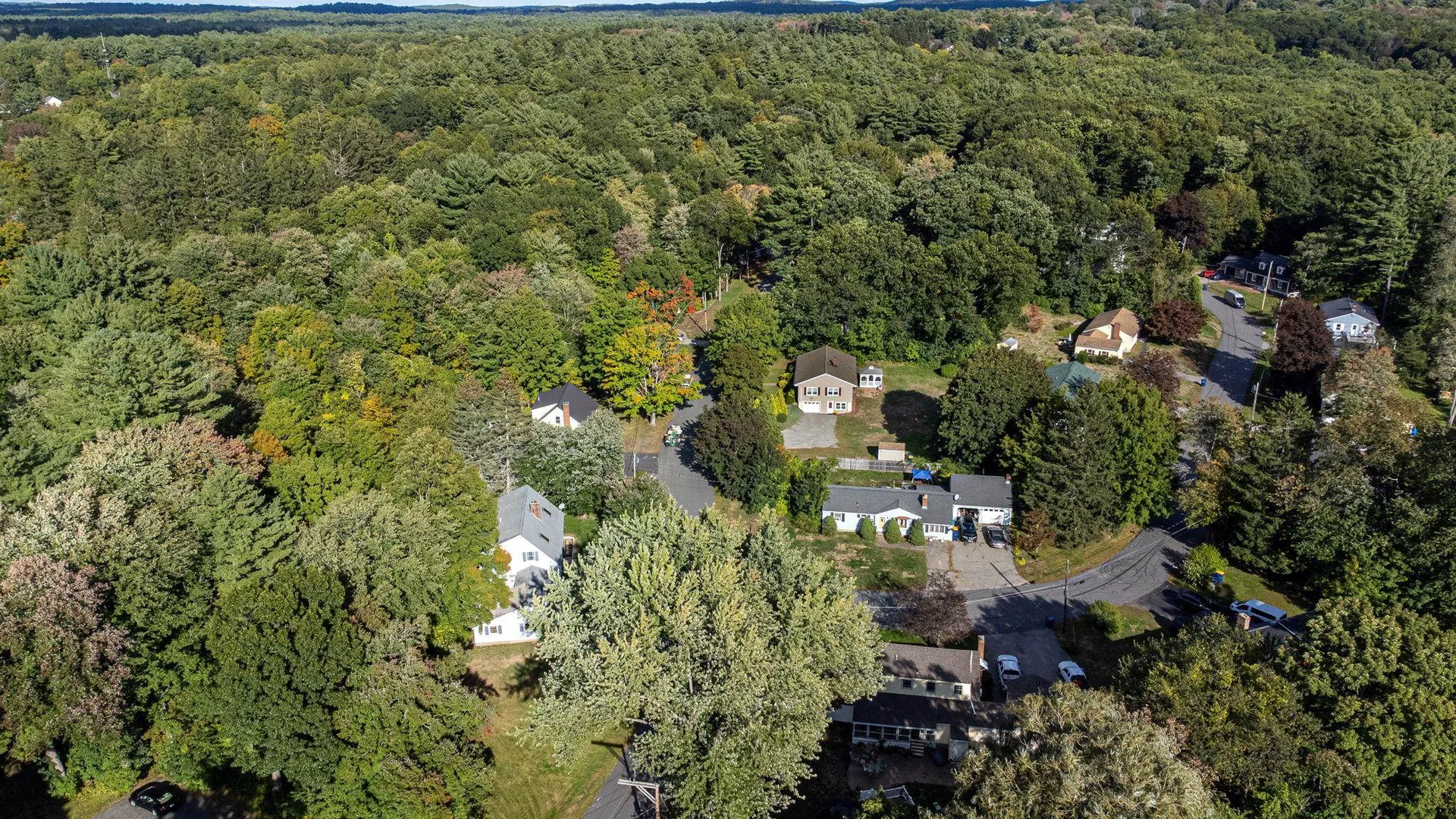 18 Center Circle Plaistow NH 03865