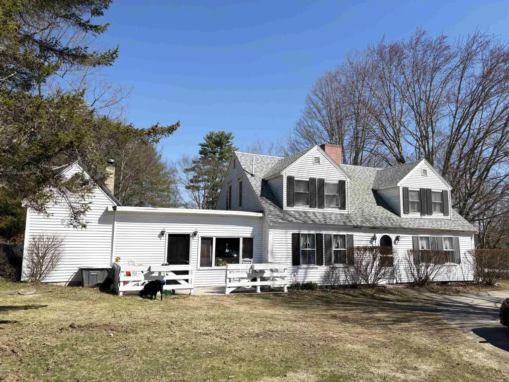76 Pierce Road Barrington NH 03825