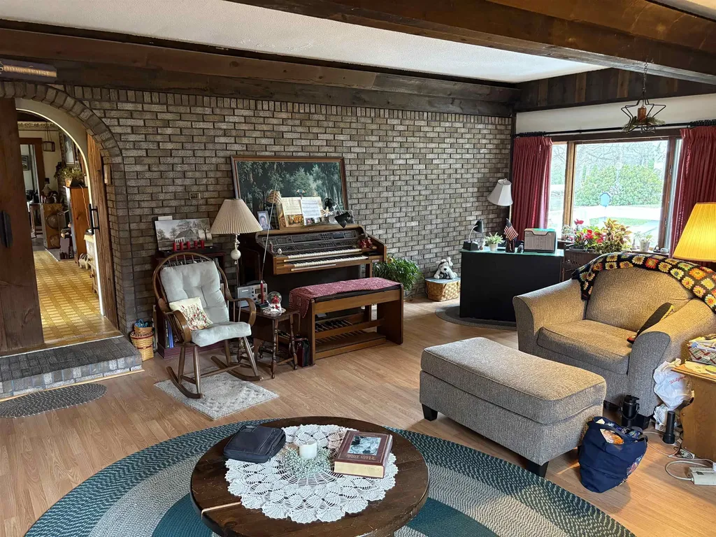76 Pierce Road Barrington NH 03825