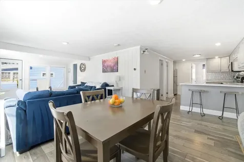 35 Lake Road Epsom NH 03234