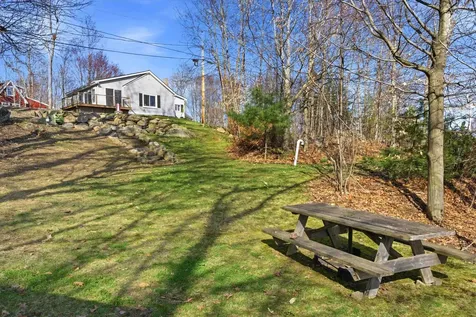 35 Lake Road Epsom NH 03234