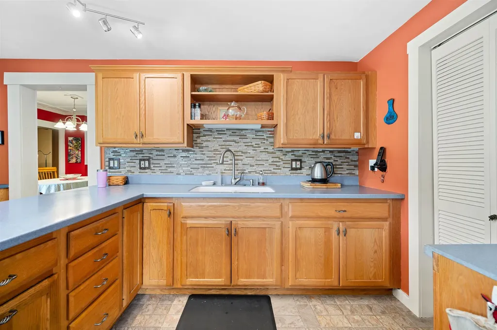222 South Main Street Barre City VT 05641
