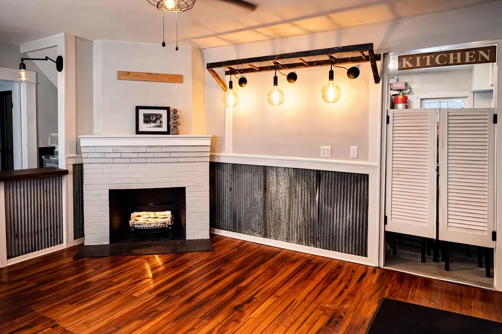 14 Glover Road Barton VT 05822