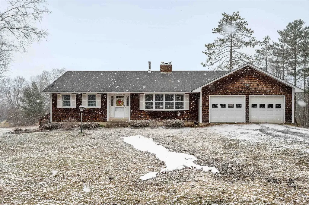 1974 Bliss Road East Montpelier VT 05602