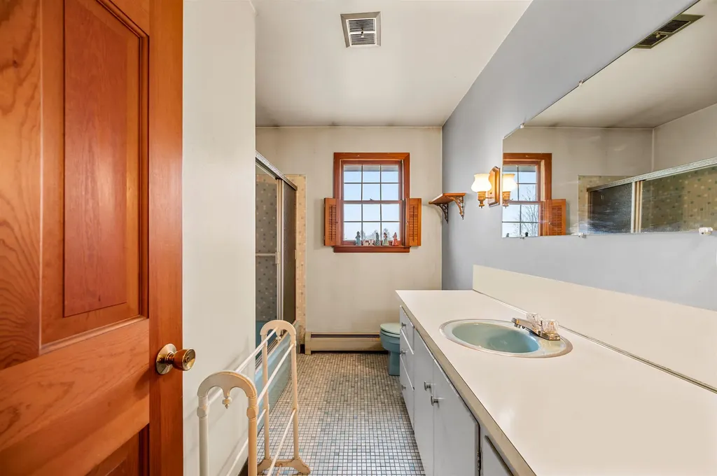 1974 Bliss Road East Montpelier VT 05602