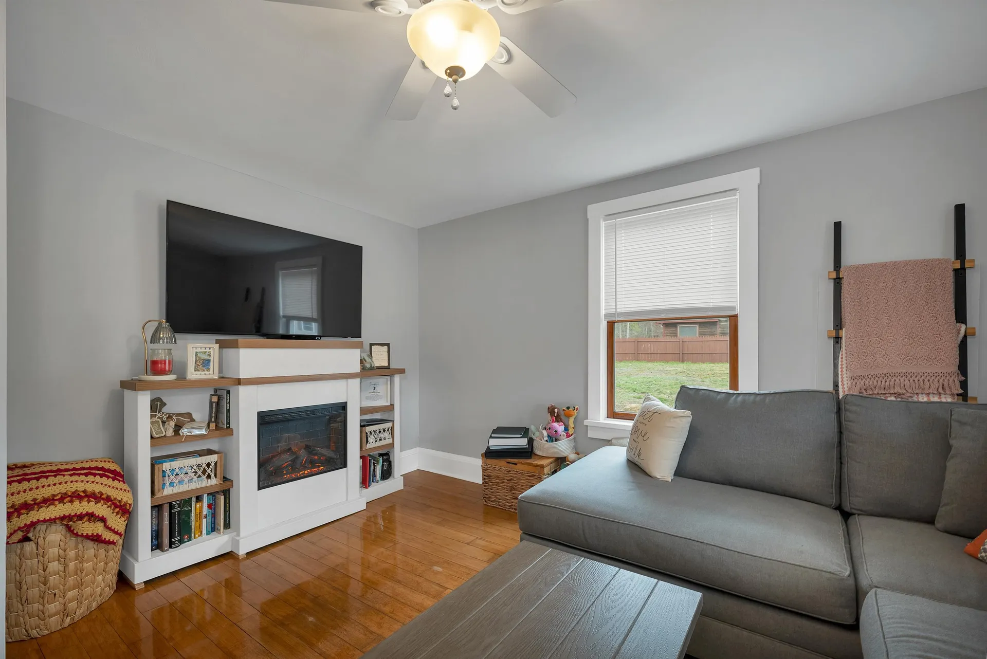 256 Pine Street Laconia NH 03246