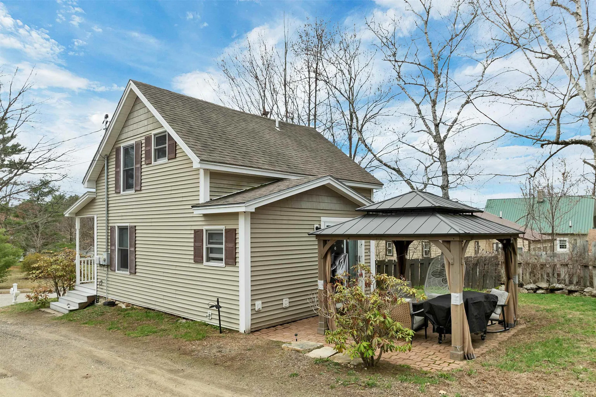 256 Pine Street Laconia NH 03246