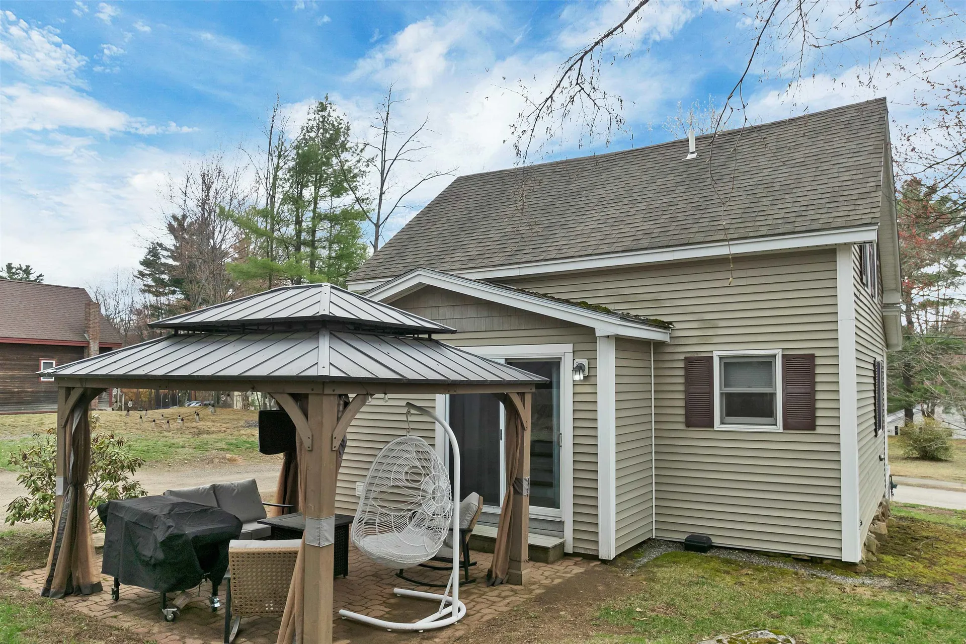 256 Pine Street Laconia NH 03246