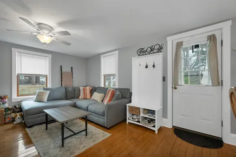 256 Pine Street Laconia NH 03246