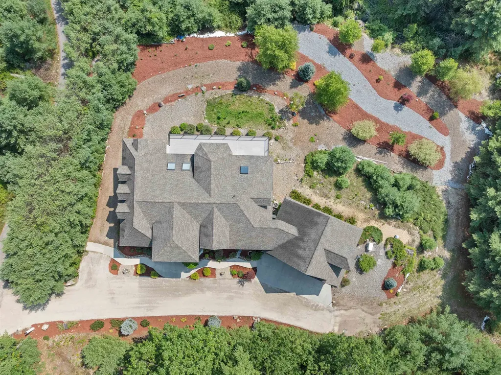 42 High Ridge Road Moultonborough NH 03254