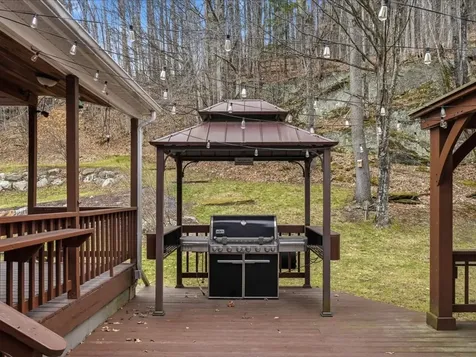 44 Drake Woods Road Bristol VT 05443