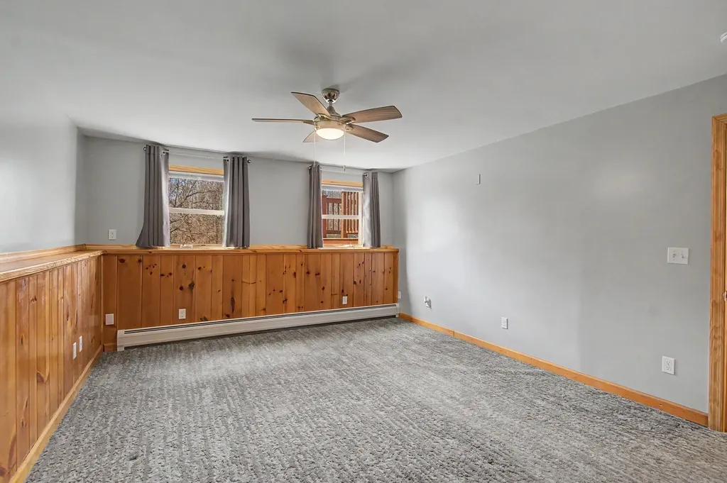 541 Sand Road Colchester VT 05446