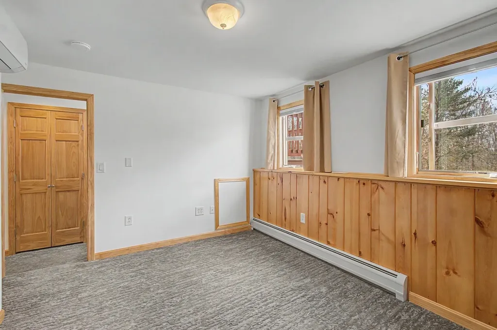 541 Sand Road Colchester VT 05446