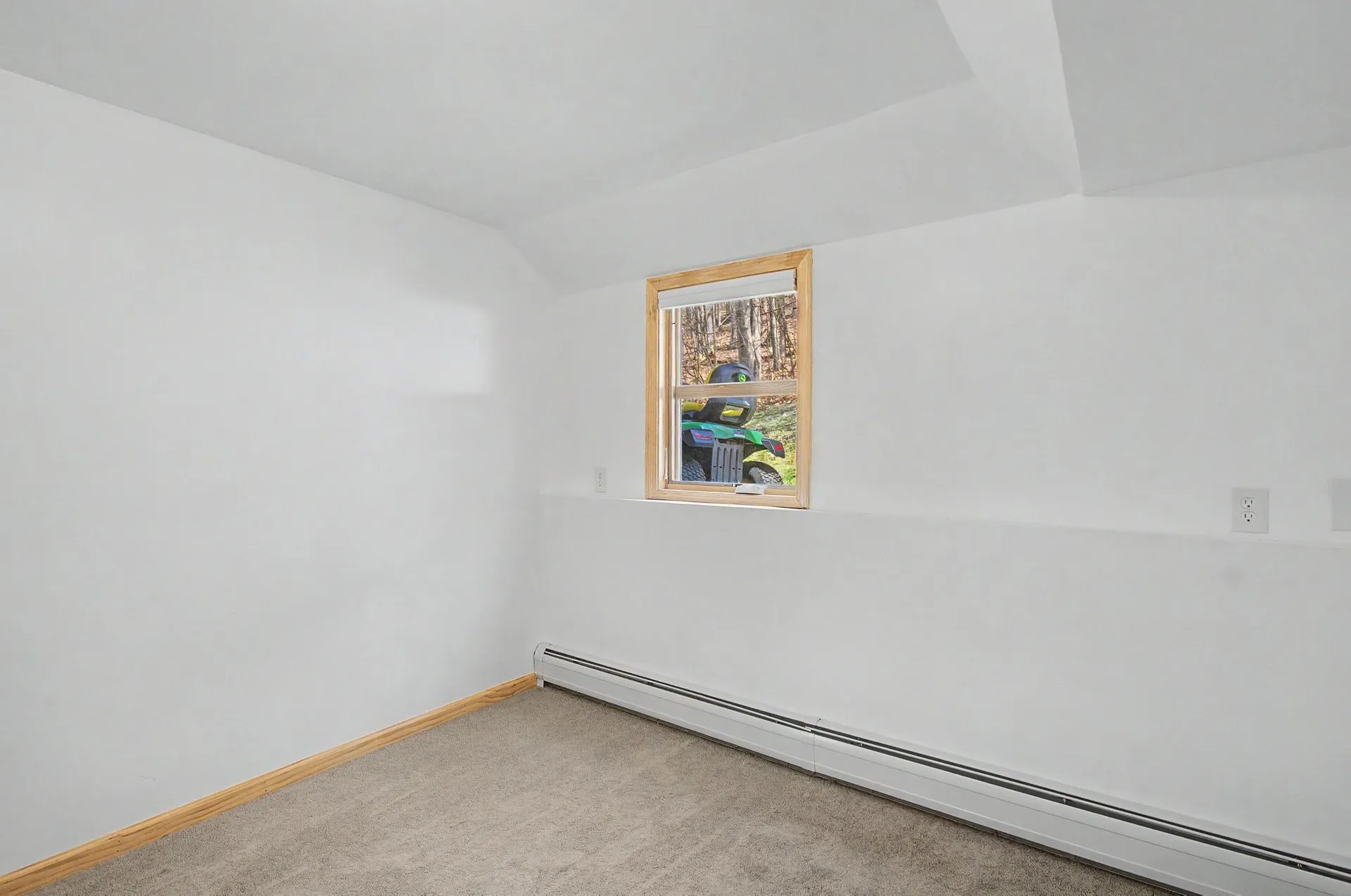 541 Sand Road Colchester VT 05446