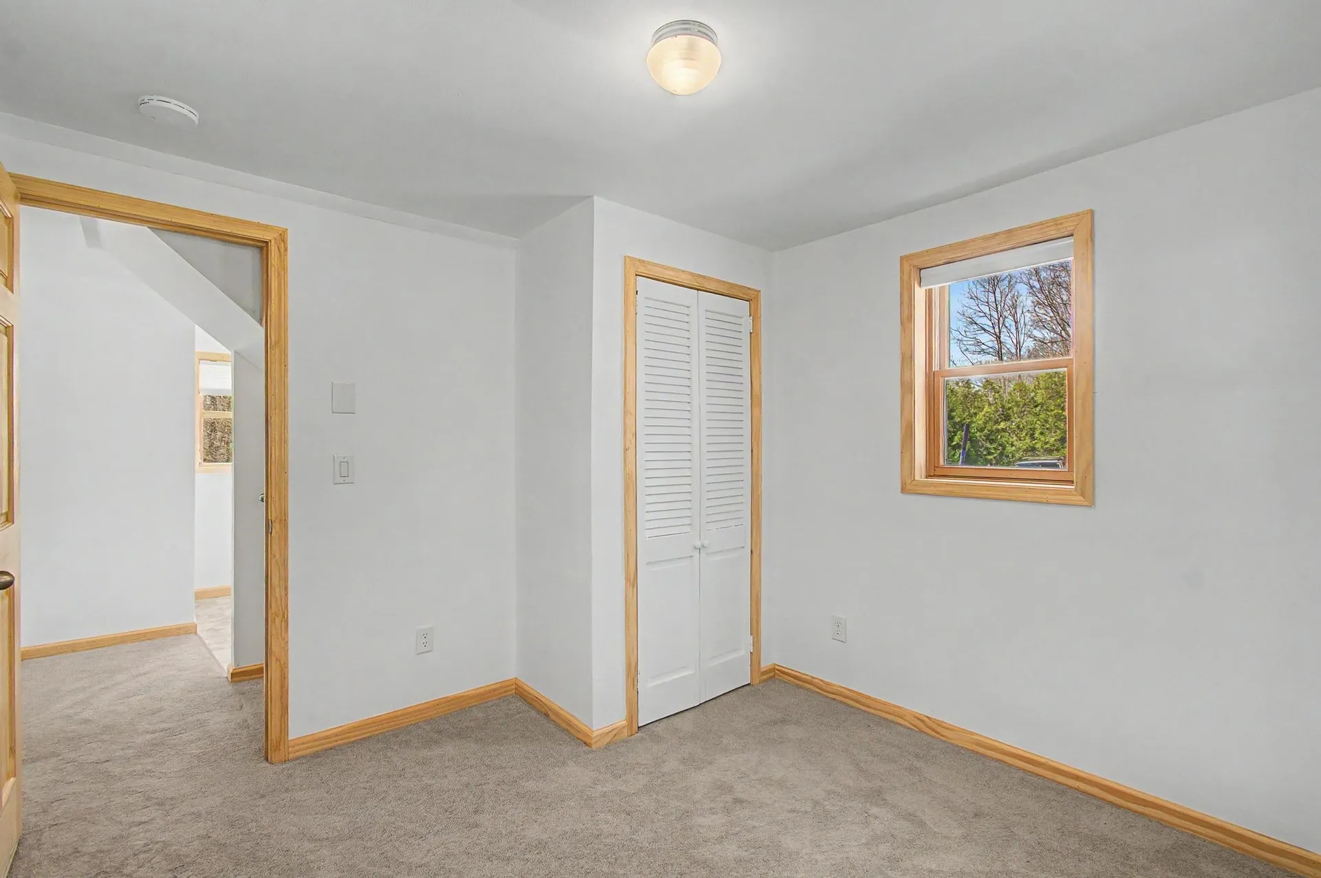 541 Sand Road Colchester VT 05446