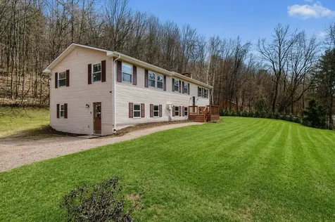 541 Sand Road Colchester VT 05446
