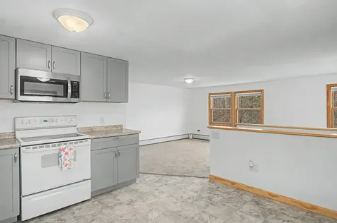 541 Sand Road Colchester VT 05446