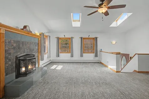 541 Sand Road Colchester VT 05446