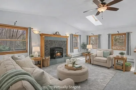 541 Sand Road Colchester VT 05446
