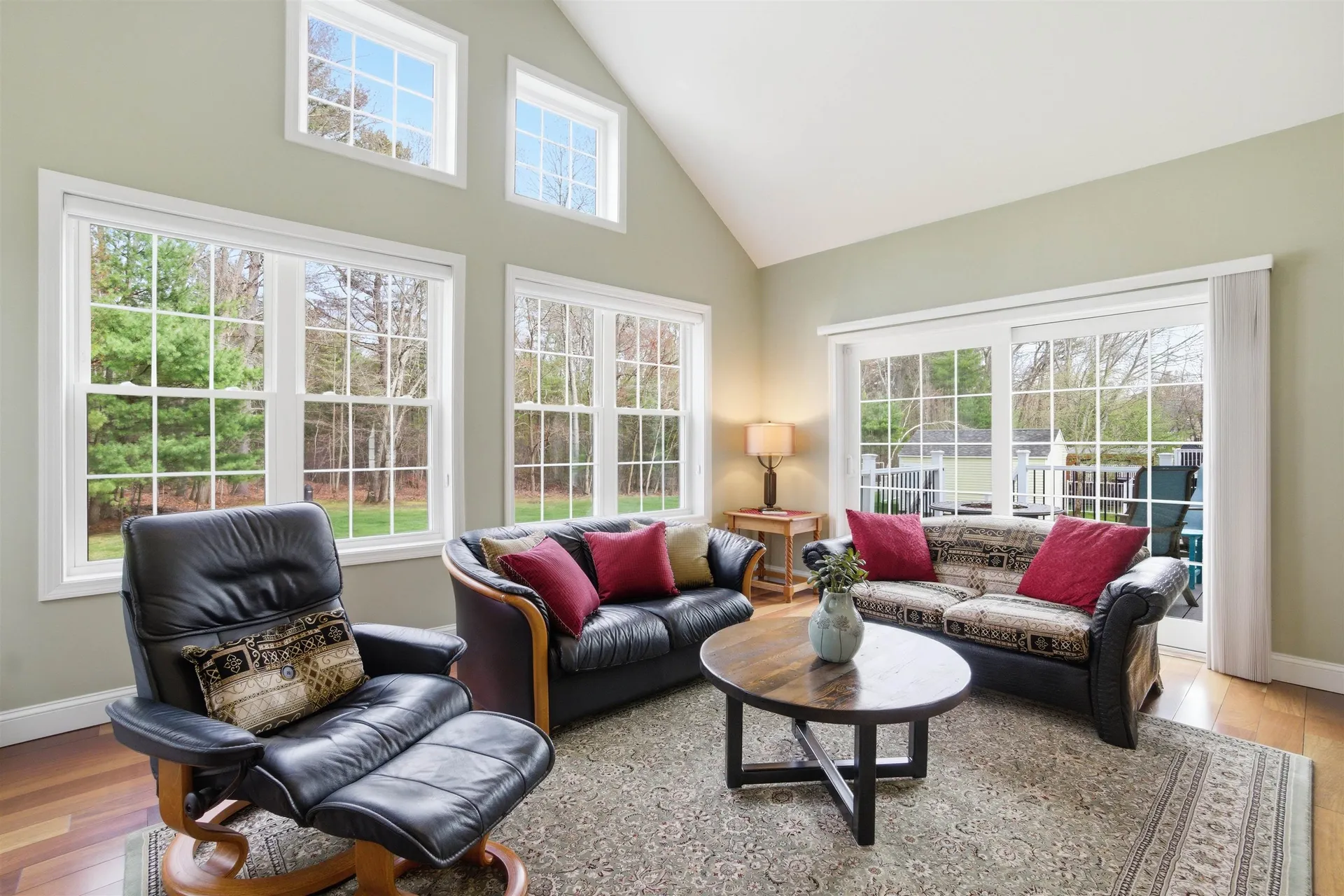 26 Flintlock Road Salem NH 03079
